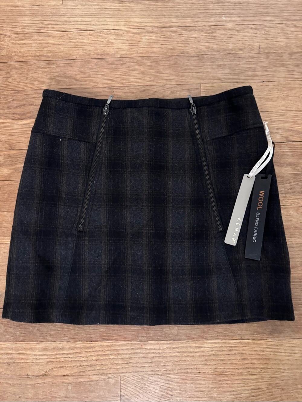 NWT Kenar Women's Black Brown Plaid Wool Blend Mini A-Line Skirt - Size 2
b22